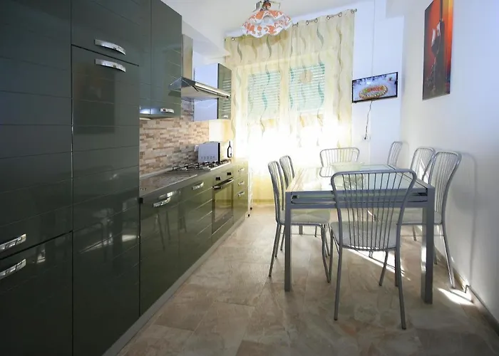 Hanbury 96 - Cristallo Apartment *