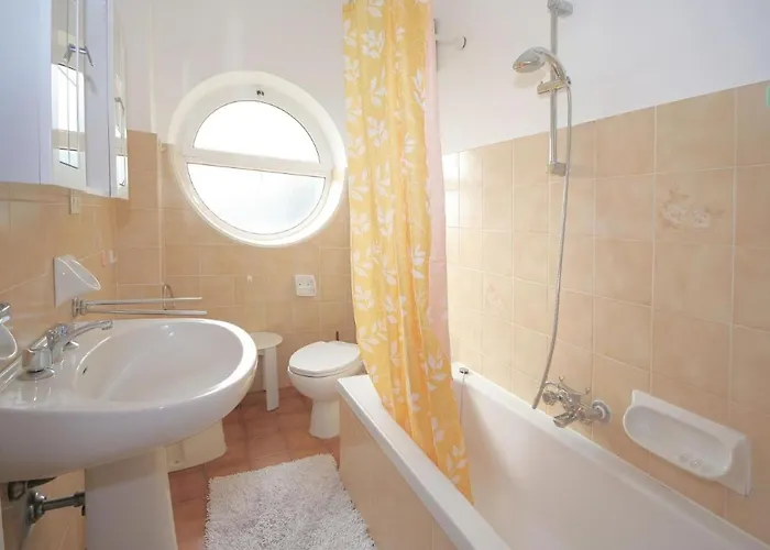 Hanbury 96 - Cristallo 公寓 阿拉西奥